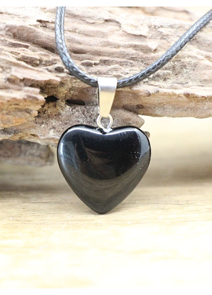 Подвеска сердце обсидиан на чокере