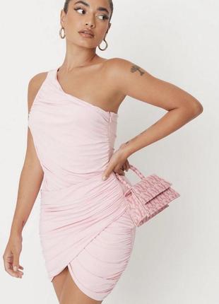 Платье на одно плечо 4