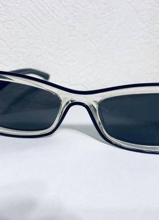 Солнцезащитные очки maxmara