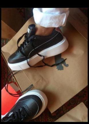 Кроссовки 👍💣