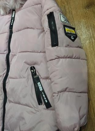 Красивая, теплая зимняя куртка нежно-розового цвета на р. 42-445 фото