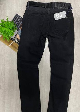 New!!! Мужские черные джинсы известного бренда,с ремнем)3 фото