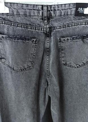 Фірмові прямі джинси із розрізами внизу object4 фото
