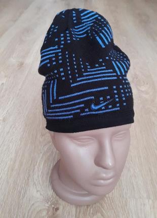 Nike . шапка