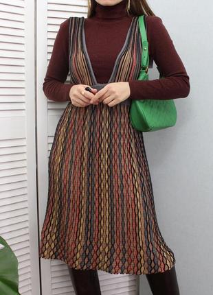 В’язана сукня missoni , valentino group , італія