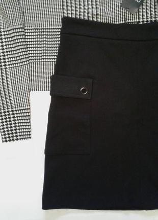 Фирменная классная юбка с накладными карманами2 фото