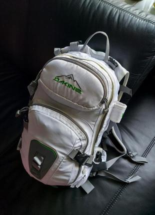 Жіночий рюкзак dakine (heli pro 20-23l)