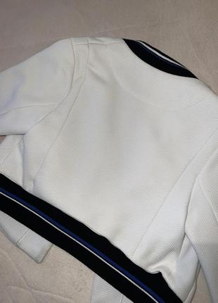 Короткая укороченная куртка бомбер пиджак5 фото