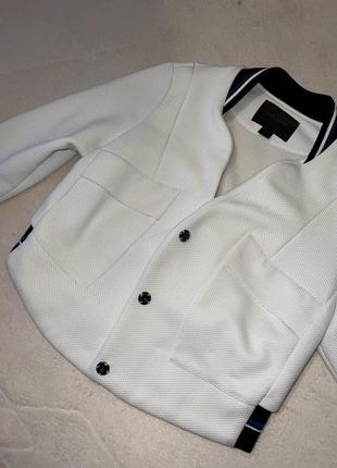 Короткая укороченная куртка бомбер пиджак1 фото