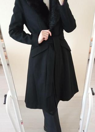 Шерстяное пальто с меховым воротником h&m