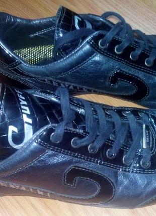 Кросівки туфлі cruyff кройф голландія 44 розмір eu
