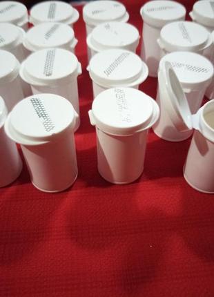 Баночка-коробочка пластиковая маленькая набор 37 шт