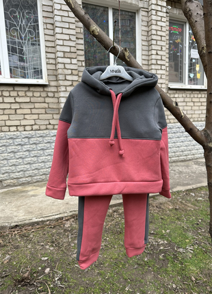 Відмінний костюм-худі і штани тринитка на флісі!