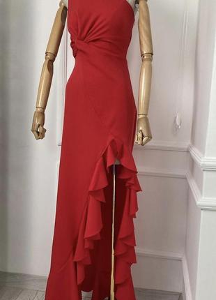 Красное платье в пол с разрезом вечернее
