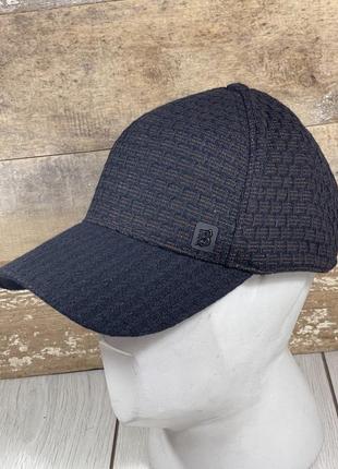 Утеплённая мужская бейсболка