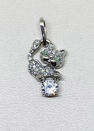 Кулон серебряный с кубическим цирконием "котёнок" 2 г