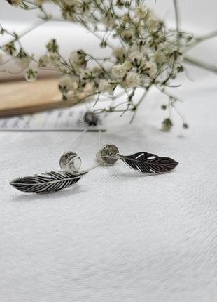 Сережки гвоздики срібні перо 2490