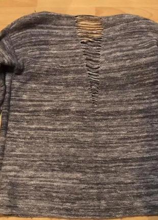 Теплая кофта с разрезом на спине zara