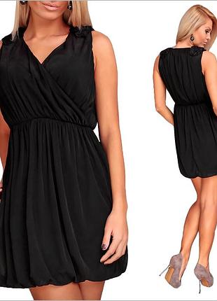 Вечернее черное платье