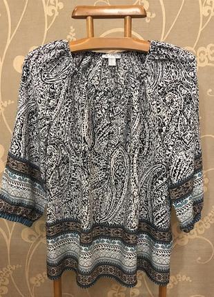 Дуже гарна та стильна брендова блузка.