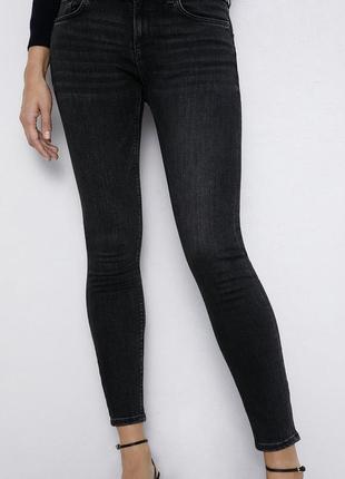 Джинсы скинни zara оригинал 36