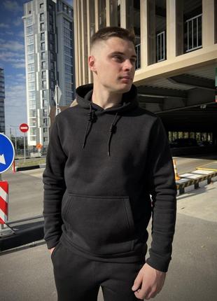 Зимний базовый однотонный худи с начесом