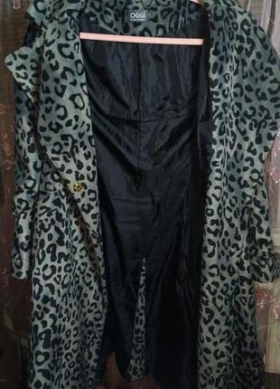 Пальто в леопардовий принт5 фото