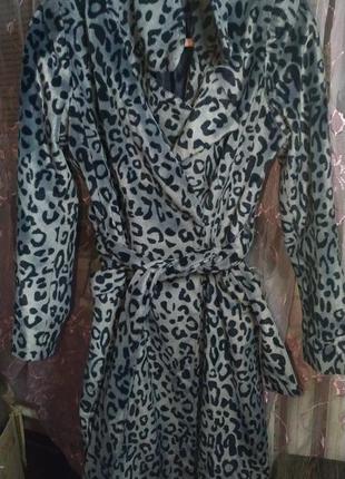 Пальто в леопардовий принт2 фото