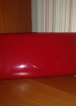 Клатч красный