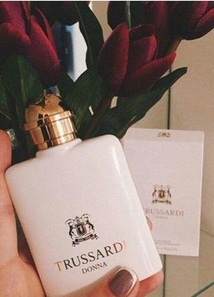 Жіночі парфуми trussardi donna 100 ml парфуми туалетна вода донна труссарді 100 мл