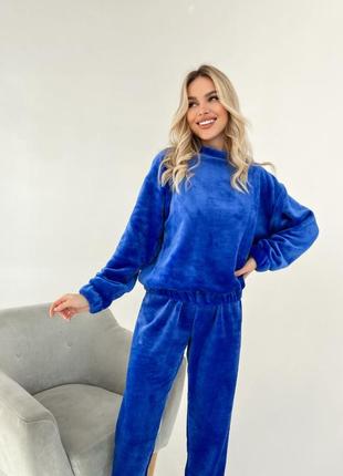 Женская пиджама велюровая плюшевая теплая зимняя голубая синяя бежевая на подарок девушке7 фото