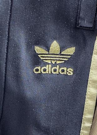 Спортивные штаны adidas клёш женские3 фото