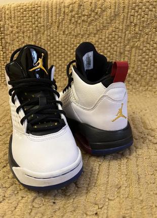 Кроссовки jordan maxin 200 (gs) white