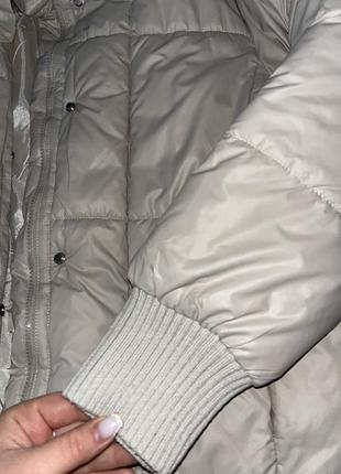 Базовая зимняя куртка удлиненная с пояском в комплекте5 фото