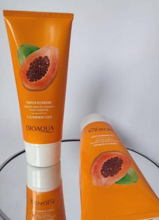 Пінка для вмивання на основі екстракту папаї bioaqua papaya cleansing2 фото