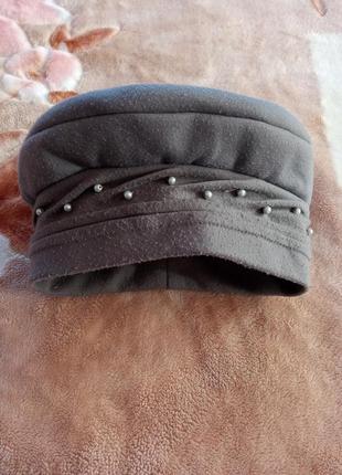 Жіноча шапка зимова/ берет утеплений на флісі ❄️ розпродаж