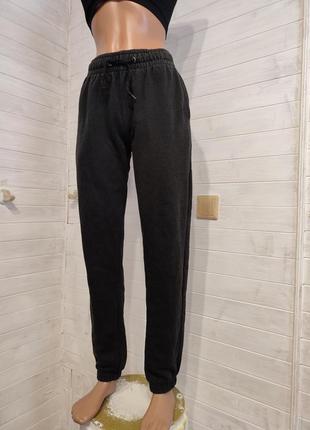 Теплые спортивные штаны,есмть катышки