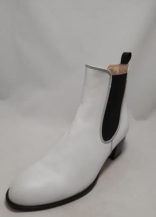 Челсі la ross,тільки оригінали марок