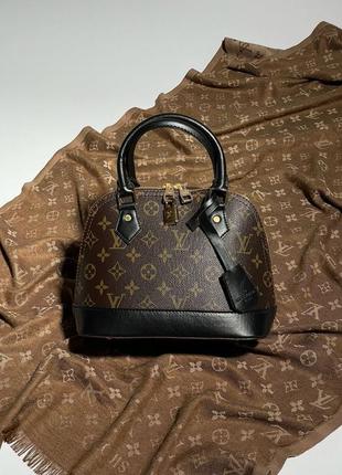 Жіноча невеличка коричнева сумка на ручках 🆕 популярна стильна сумка8 фото