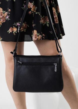 Стильна чорна сумка крос- боді клатч бренд inextenso