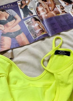 Яркий неоновый боди в рубчик, салатовый боди от bershka