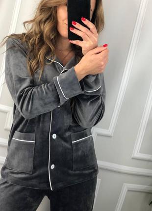 Домашній костюм піжама велюрова сіра штани та сорочка3 фото