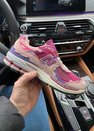 Женские кроссовки new balance 2002