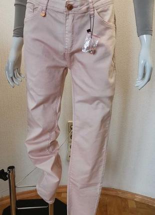 Новые розовые джинсы amisu