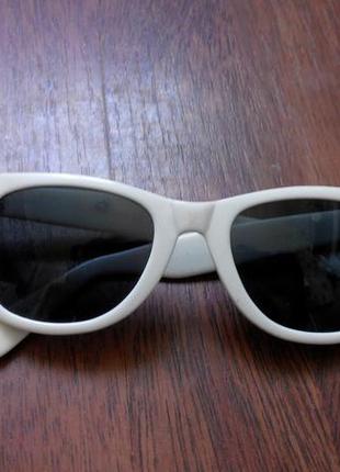Солнцезащитные очки