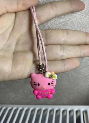 Подвеска hello kitty