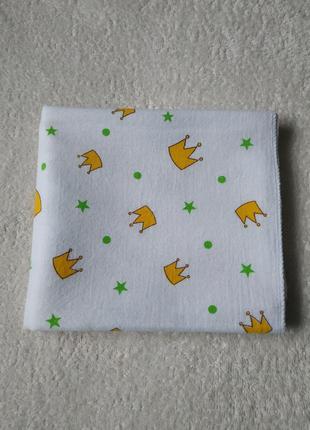 Пеленка пелюшка байкова в корони