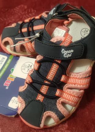 Дитячі ортопедичні босоніжки