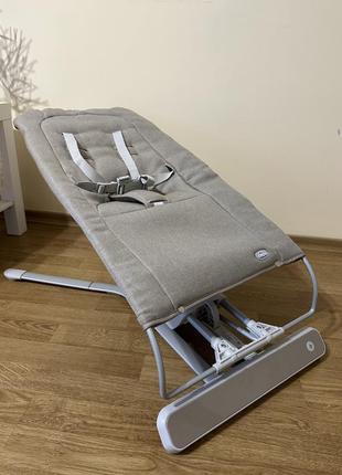 Шезлонг заколисуючий від chicco