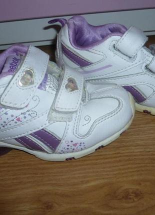 Обалденные кроссовки reebok с мигалками на вашу спортсменку